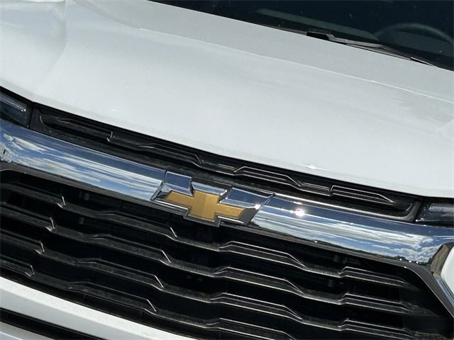 2026 Chevrolet Trailblazer LT photo 2