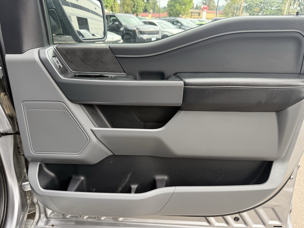 2024 Ford F-150 XLT photo 11
