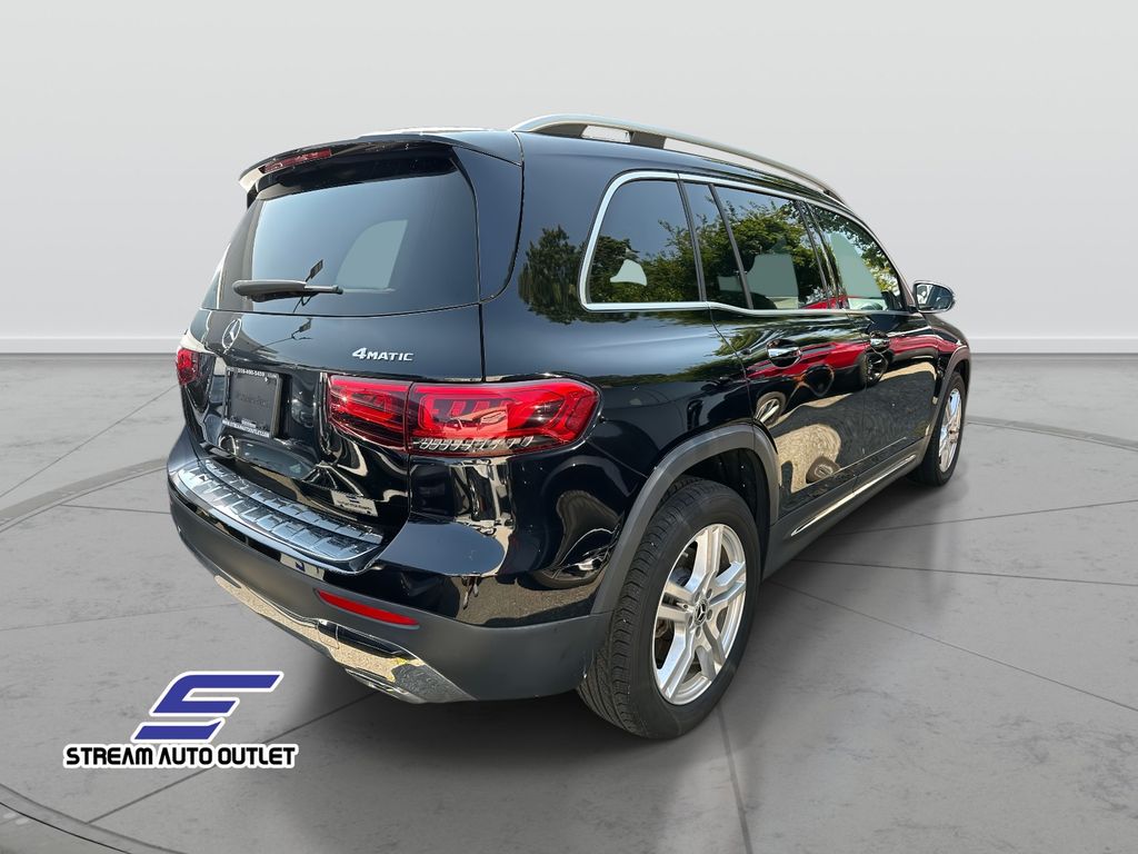 2021 Mercedes Benz GLB 250 4MATIC photo 2