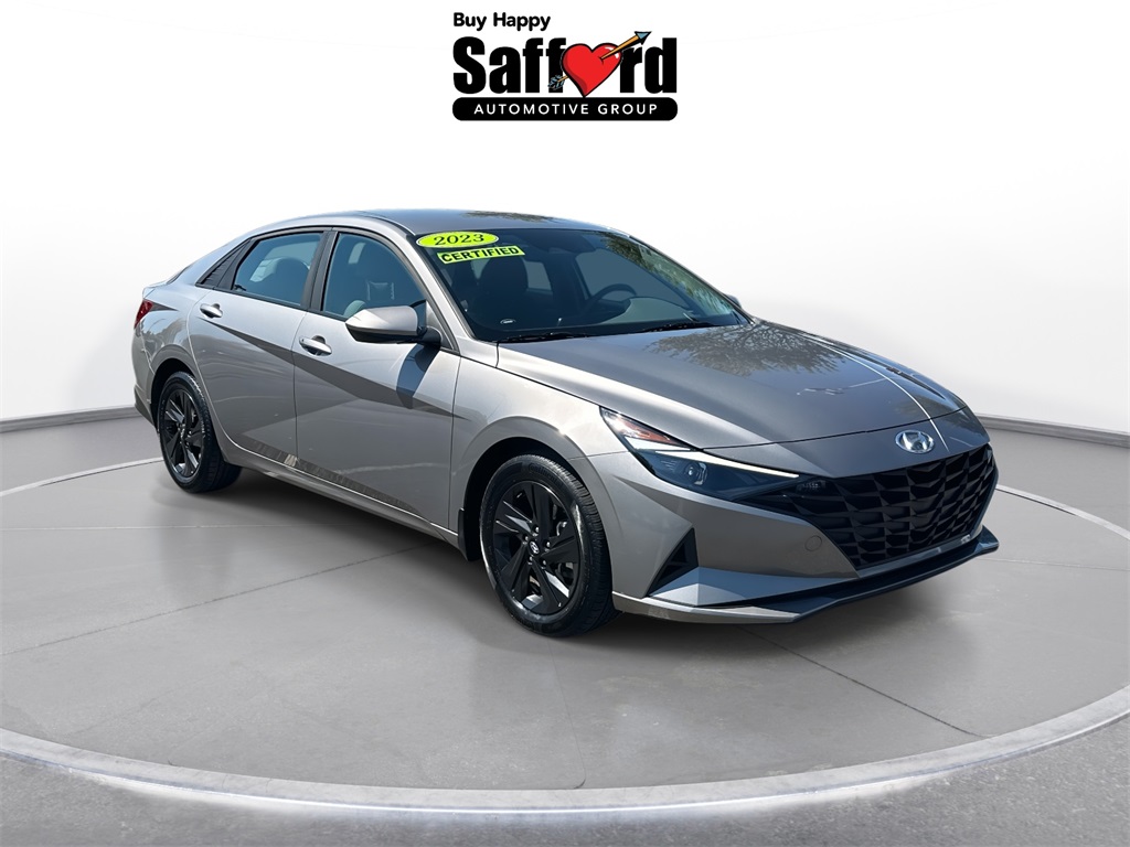 2023 Hyundai Elantra SEL photo 9