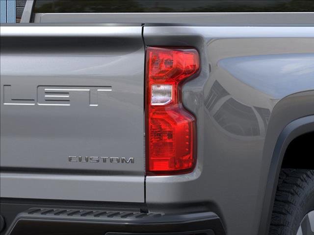 2026 Chevrolet Silverado 2500HD Custom photo 9