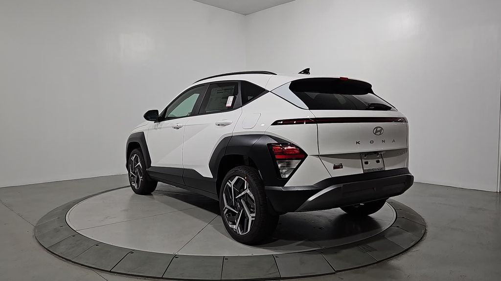 2026 Hyundai Kona SEL photo 3