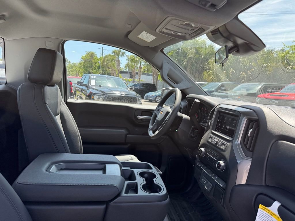 2025 Chevrolet Silverado 1500 photo 12