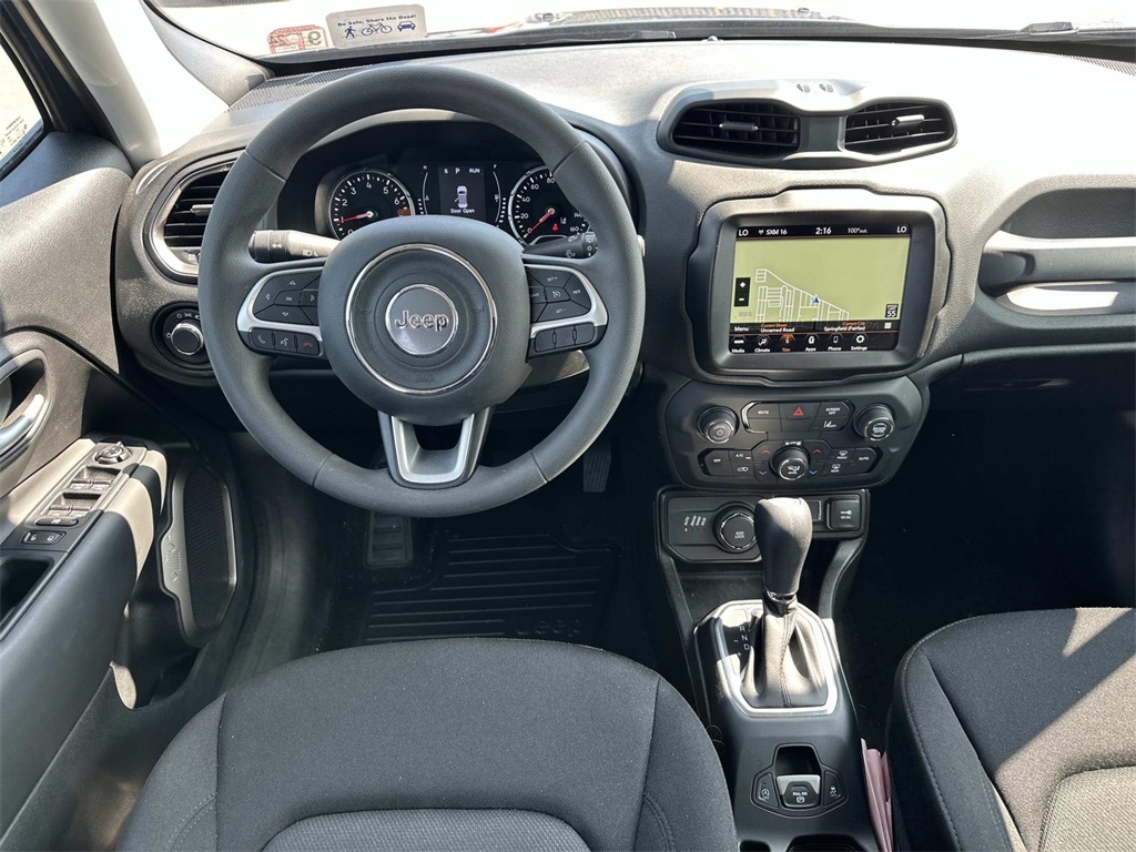 2023 Jeep Renegade Latitude photo 16