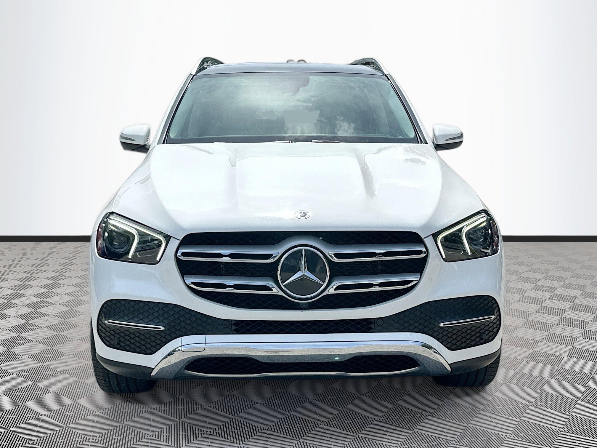 2022 Mercedes Benz GLE 350 photo 2