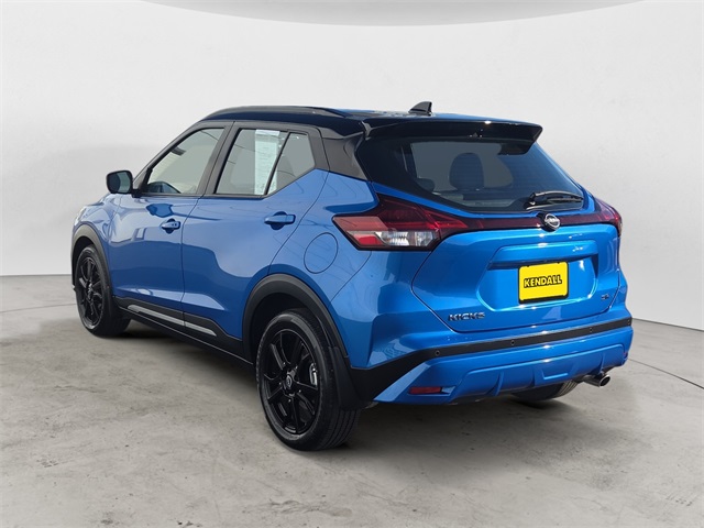 2024 Nissan Kicks SR photo 3