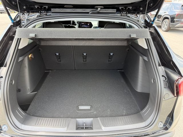 2026 Chevrolet Trax LT photo 15