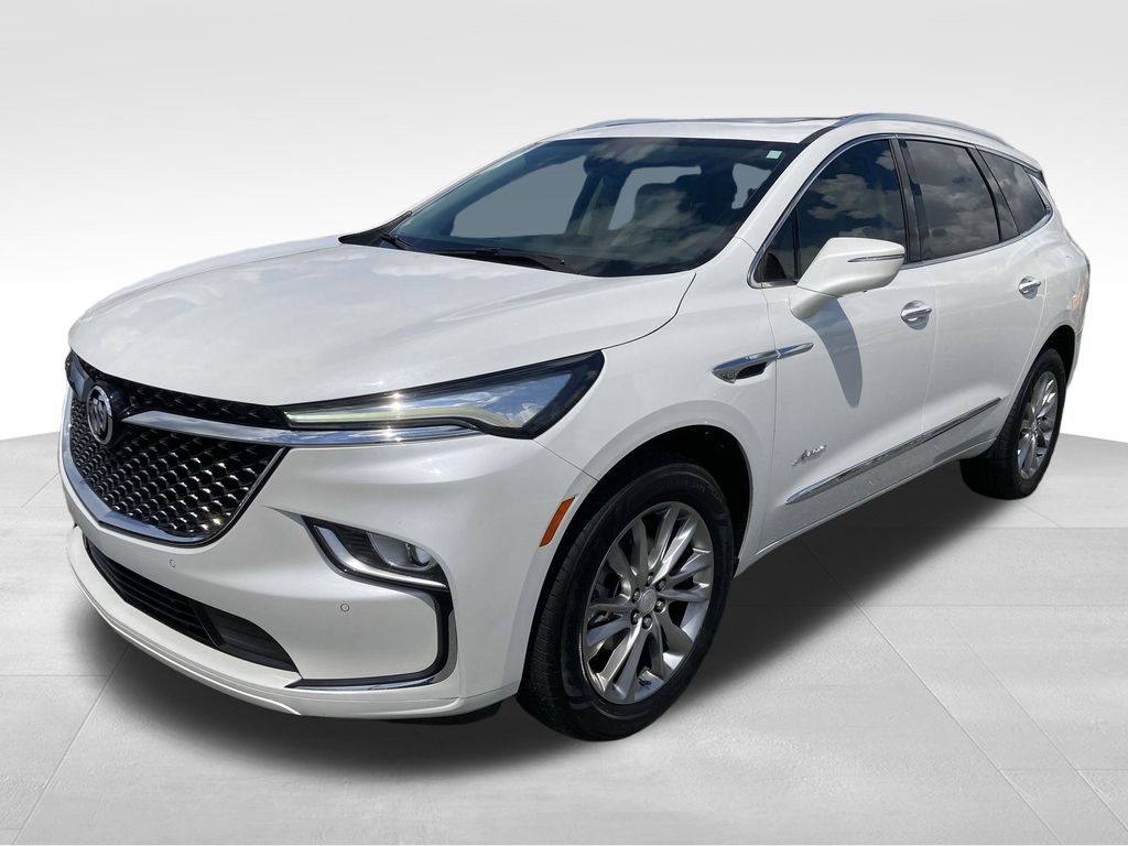 2022 Buick Enclave Avenir photo 2