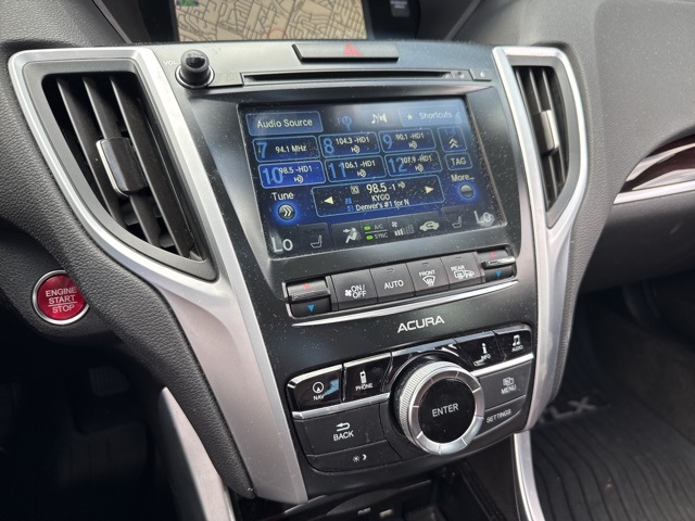 2015 Acura TLX SH-AWD Advance photo 9