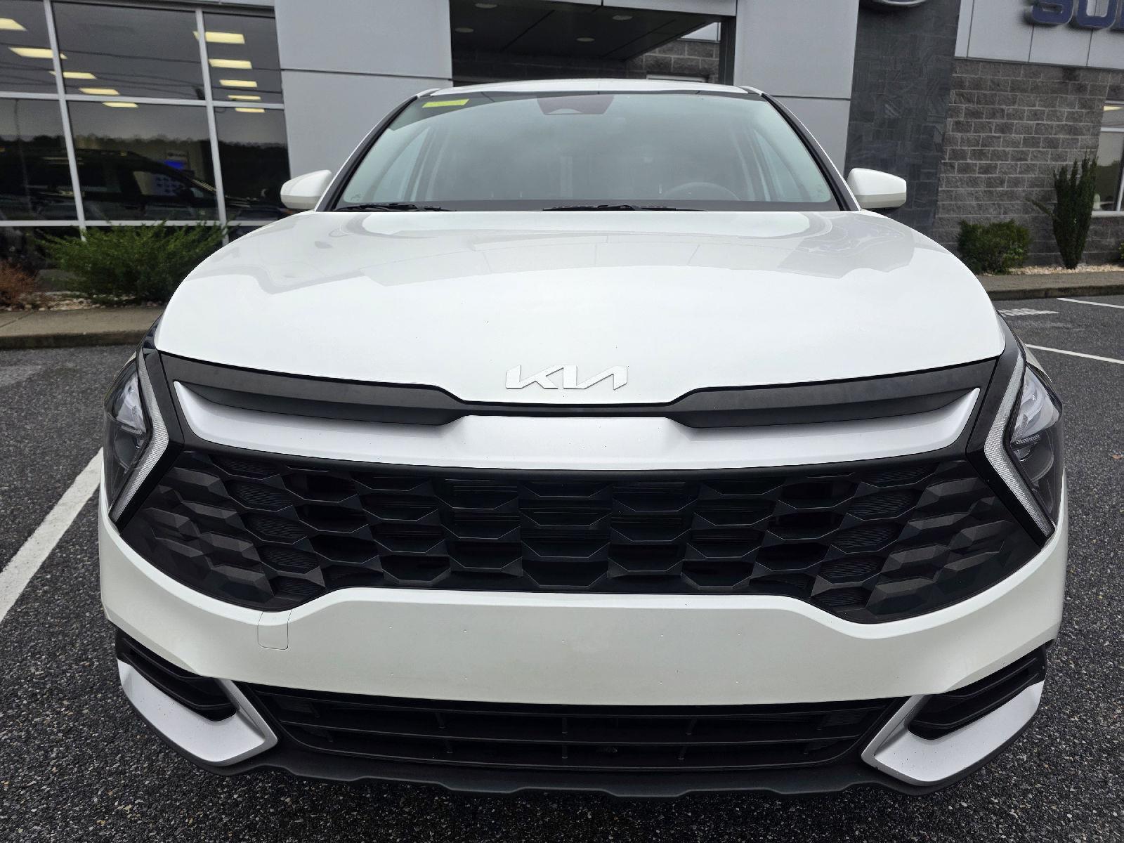 2023 Kia Sportage LX photo 2