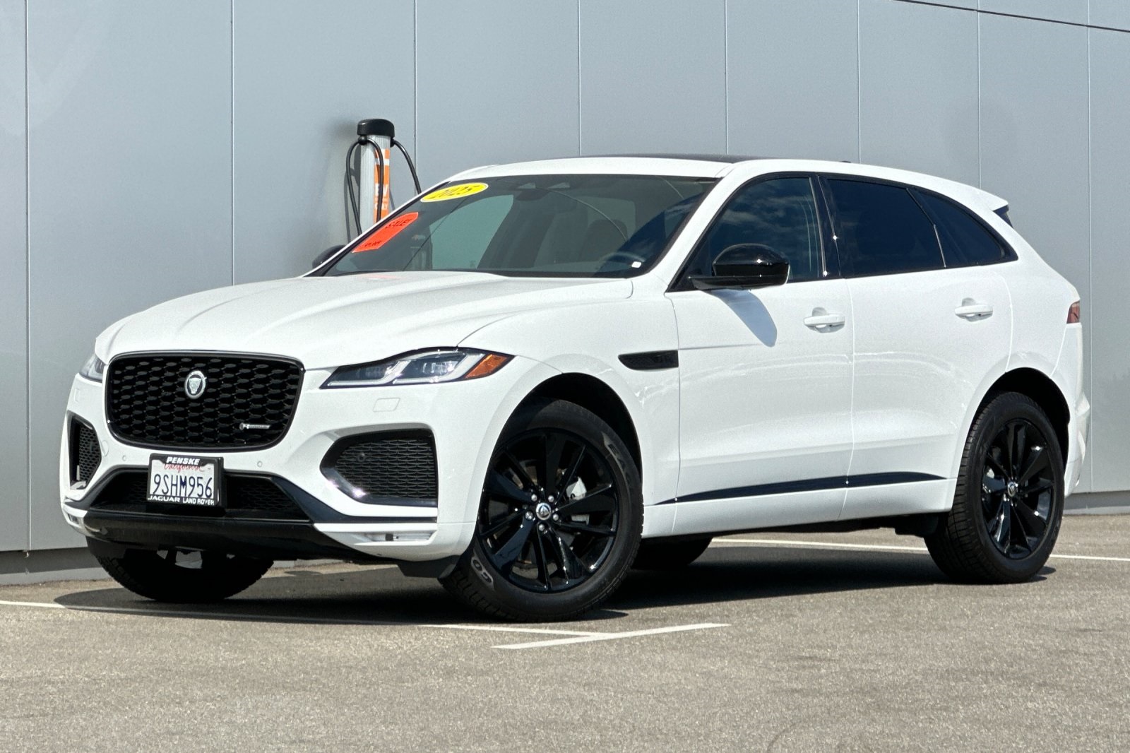 2025 Jaguar F-PACE R-Dynamic S