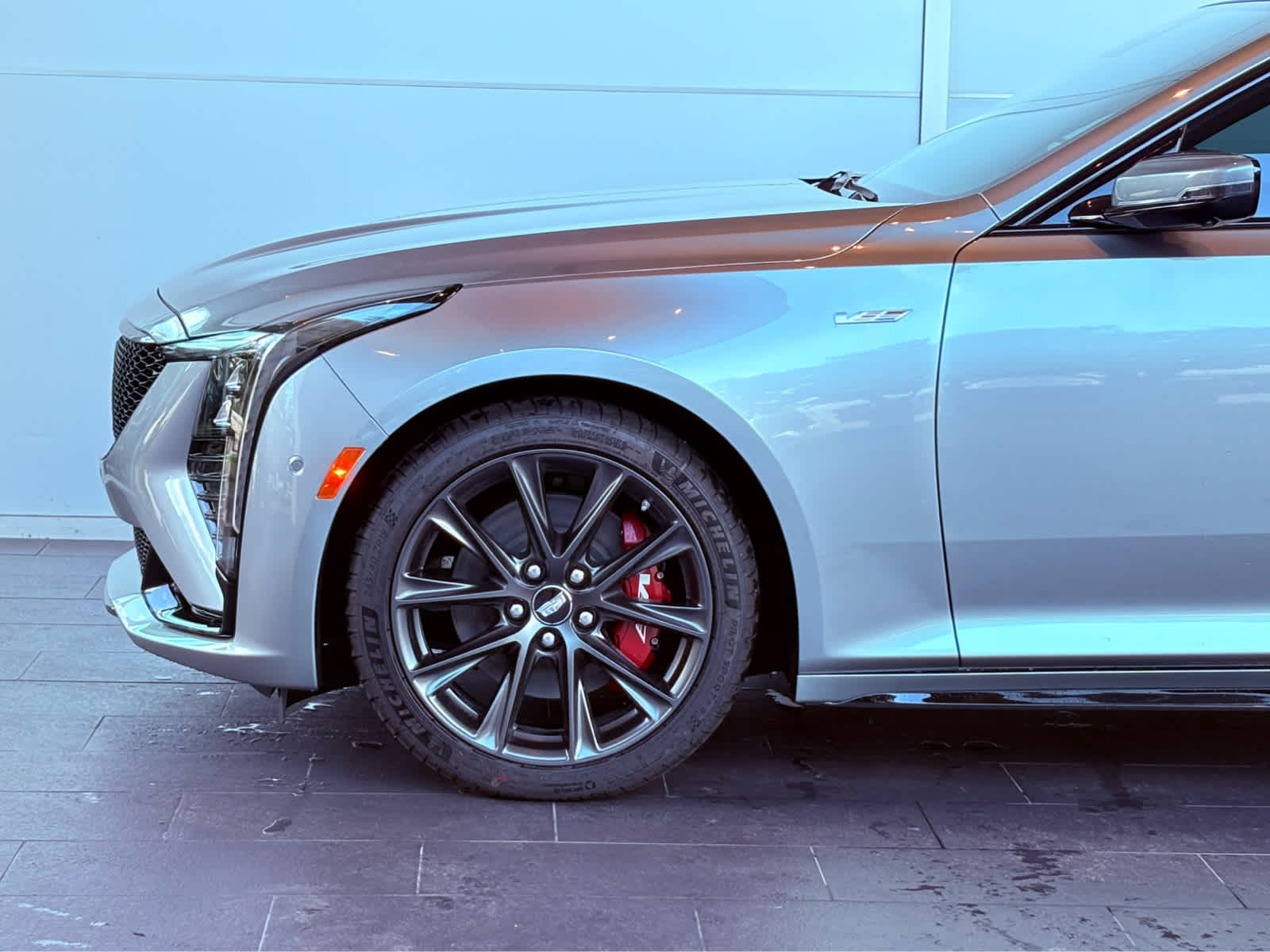 2026 Cadillac CT5 V photo 5