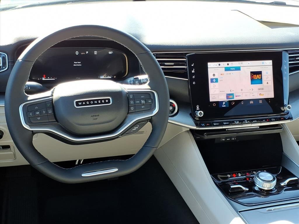 2025 Jeep Wagoneer Limited Series II photo 2