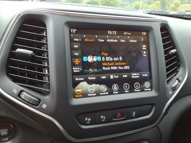 2023 Jeep Cherokee Altitude photo 21