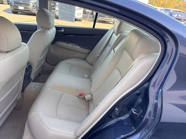 2013 Infiniti G37 photo 9