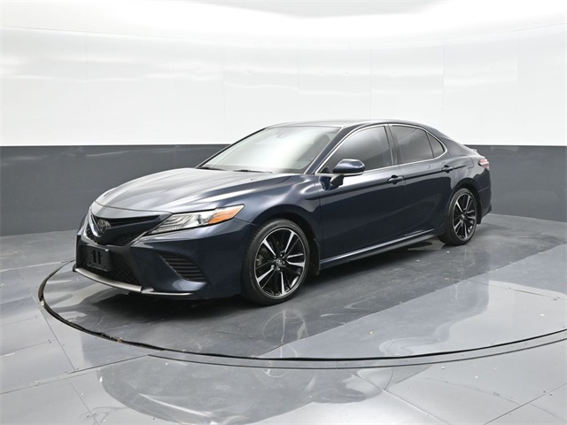 2019 Toyota Camry XSE photo 26