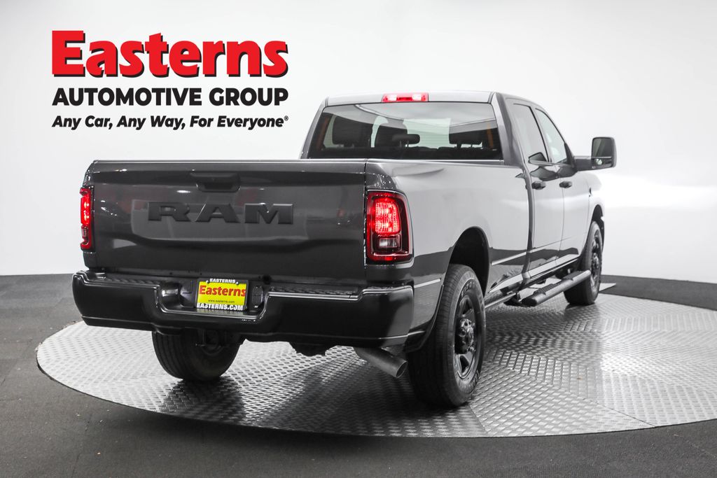 2025 Ram 2500 Tradesman photo 4