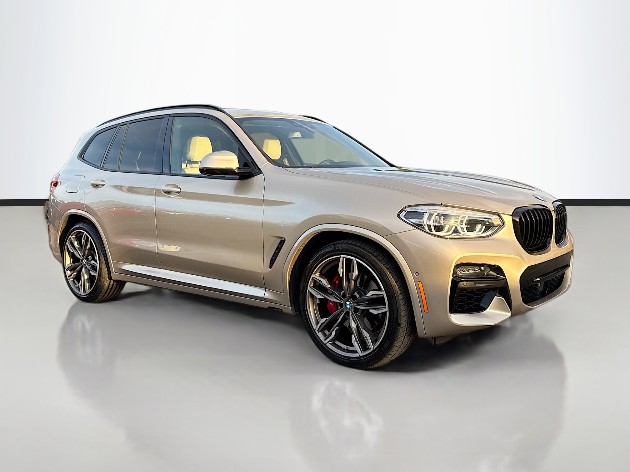 2021 BMW X3 40i's photo