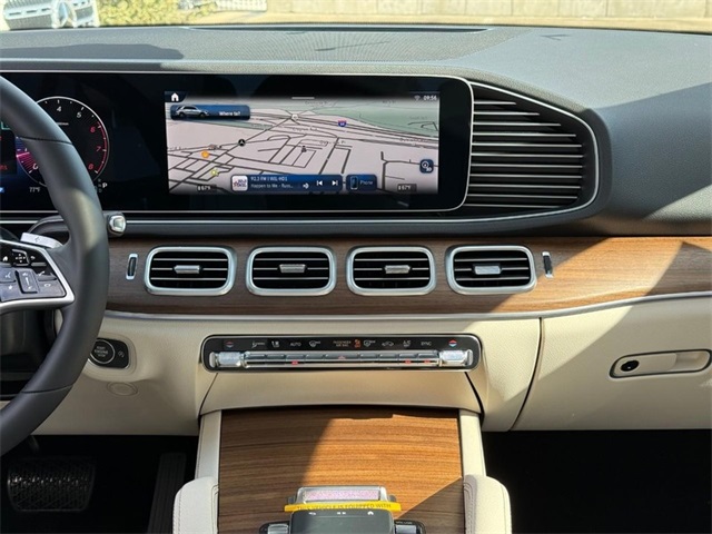 2025 Mercedes Benz GLE 450 4MATIC photo 9