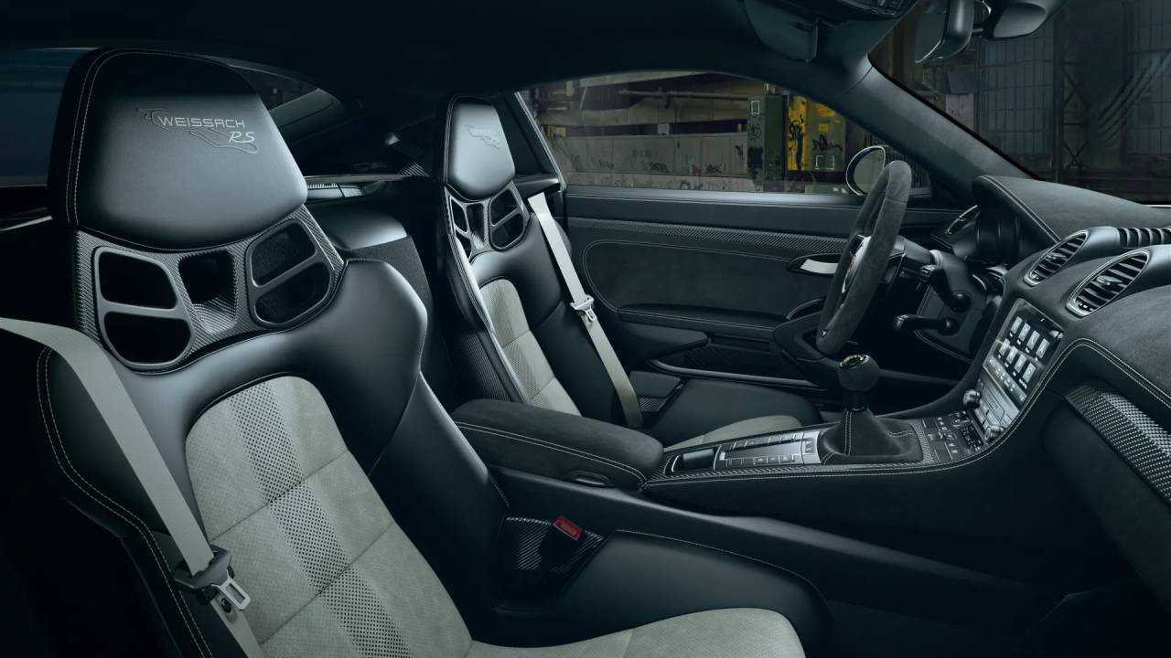 2025 Porsche Cayman GT4 RS photo 6
