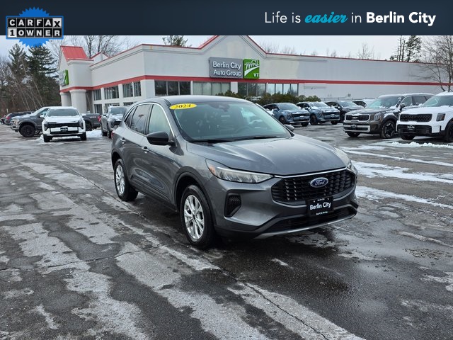 2024 Ford Escape Active's photo