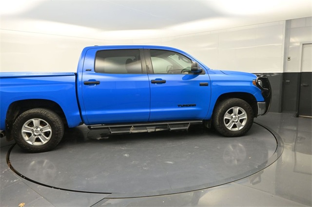 2020 Toyota Tundra SR5 Grade photo 8