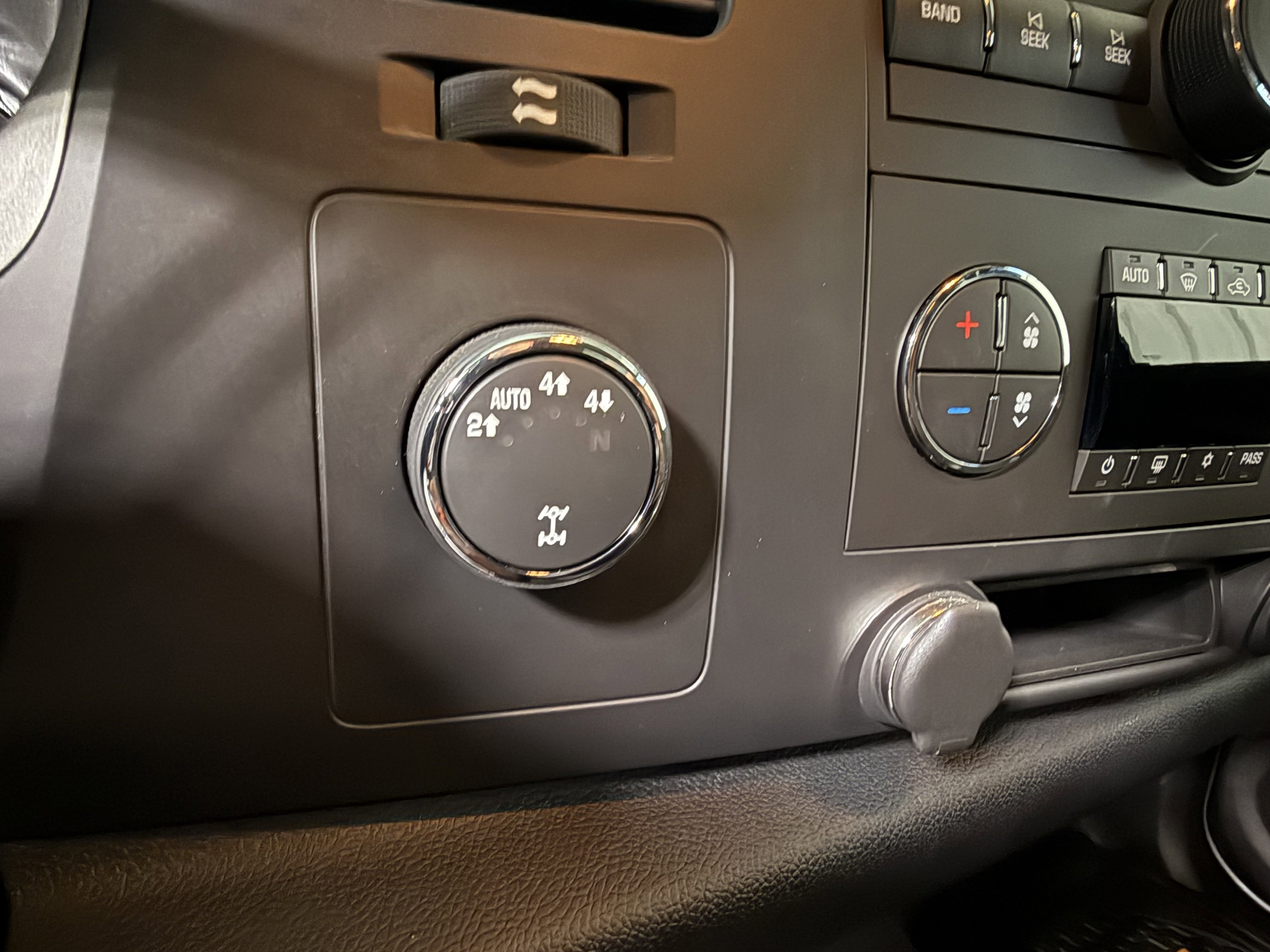 2007 Chevrolet Silverado 1500 photo 3