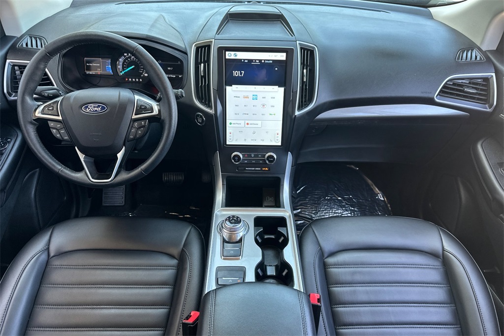 2024 Ford Edge SEL photo 12