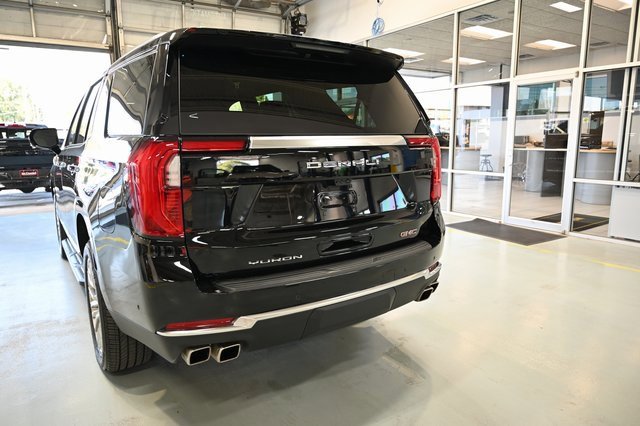 2025 Gmc Yukon Denali photo 4