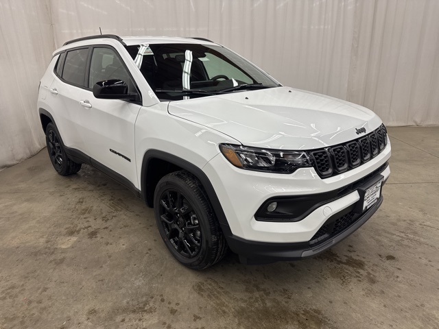 2026 Jeep Compass Altitude's photo