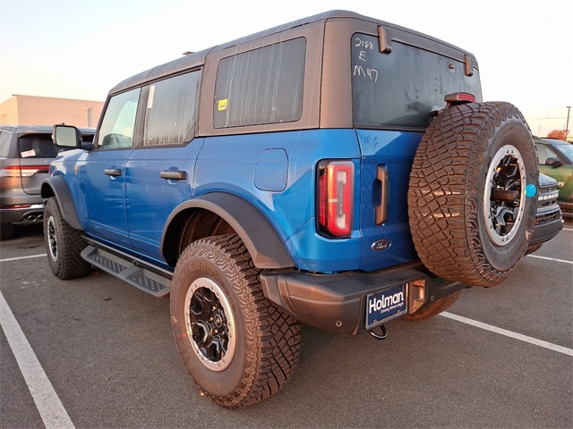 2024 Ford Bronco Badlands photo 4
