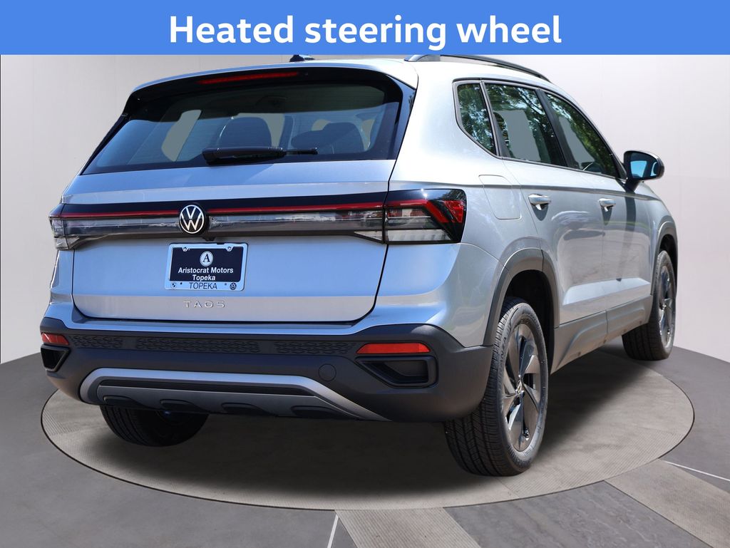 2025 Volkswagen Taos S photo 4