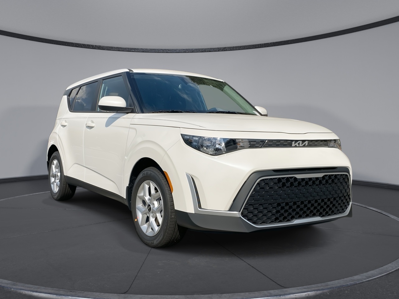 2025 Kia Soul S's photo