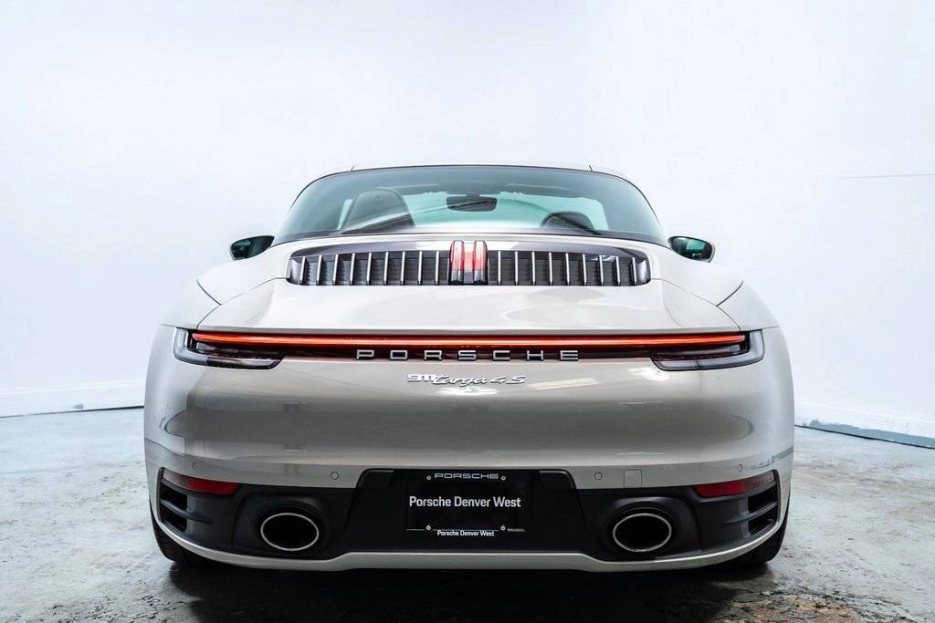 2024 Porsche 911 4S Targa 4 GTS photo 6