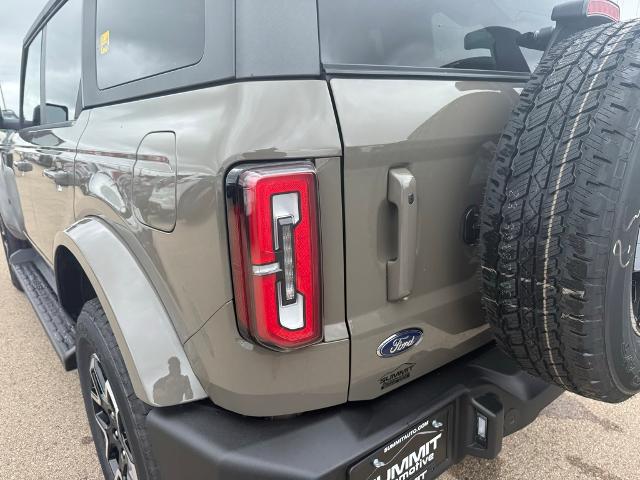2025 Ford Bronco Outer Banks photo 38