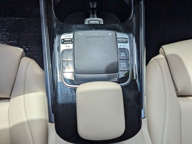 2020 Mercedes Benz GLB 250 4MATIC photo 16