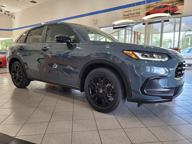 2026 Honda HR-V Sport photo 3