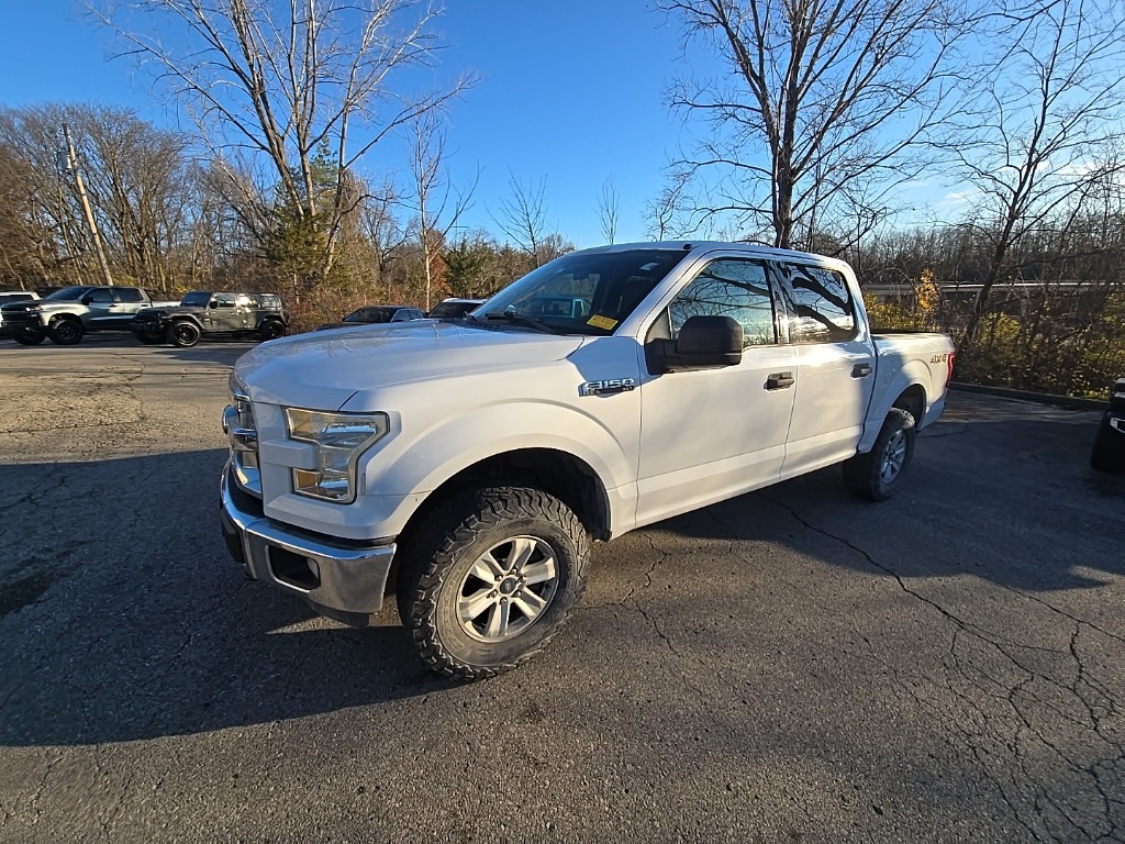 2015 Ford F-150 XLT photo 2