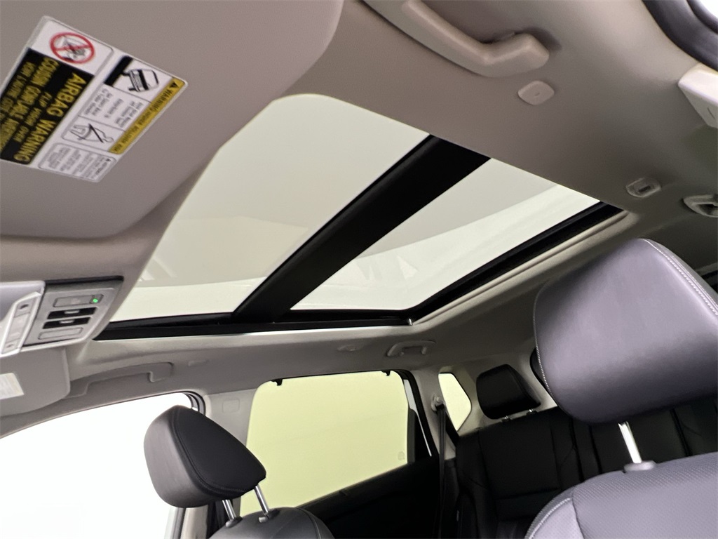 2026 Nissan Rogue Platinum photo 15