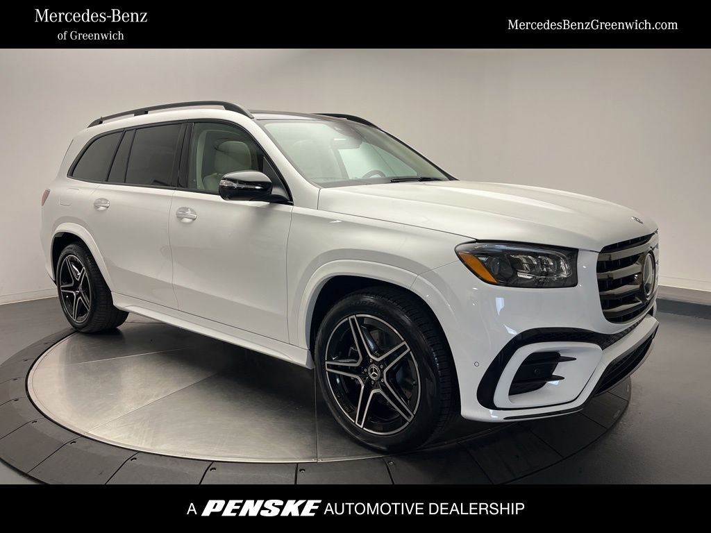 2026 Mercedes-Benz GLS Base's photo