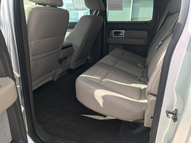 2010 Ford F-150 XLT photo 13