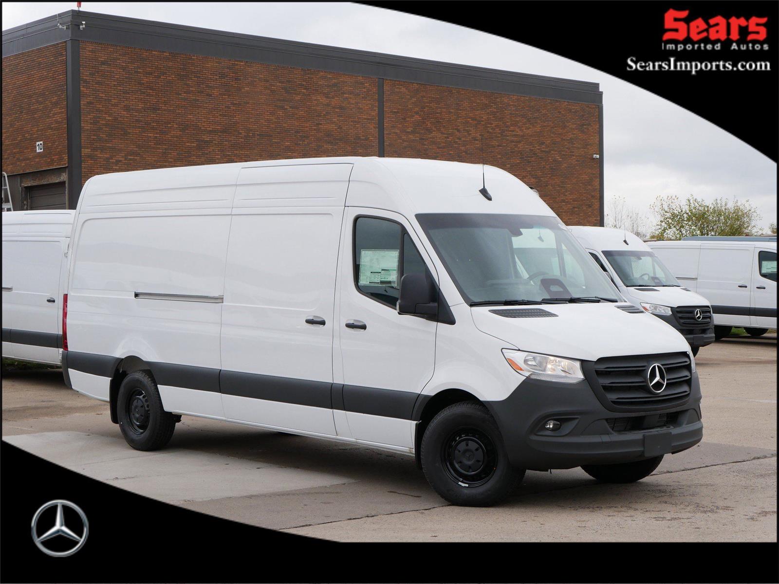 2025 Mercedes-Benz Sprinter Cargo Van Base's photo