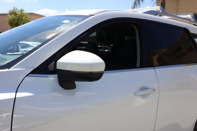 2022 Nissan Pathfinder SL photo 7