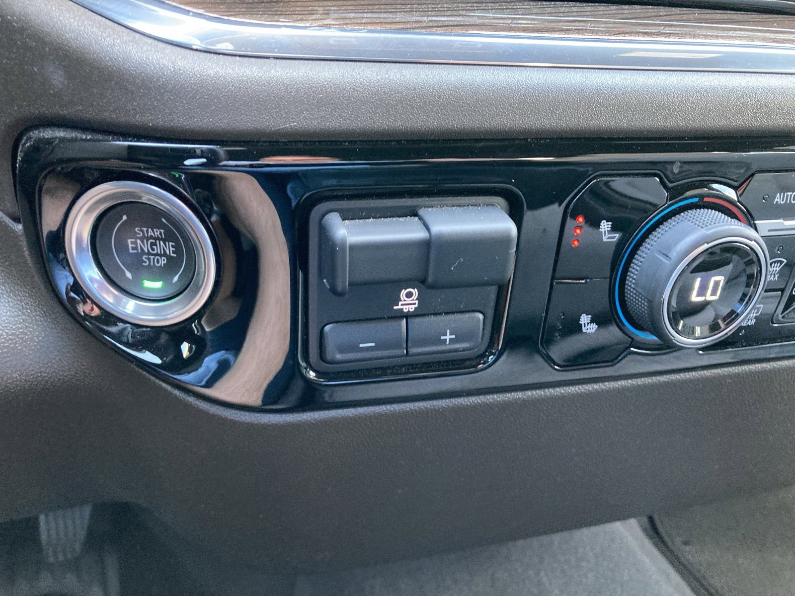 2023 Chevrolet Silverado 1500 LT photo 29