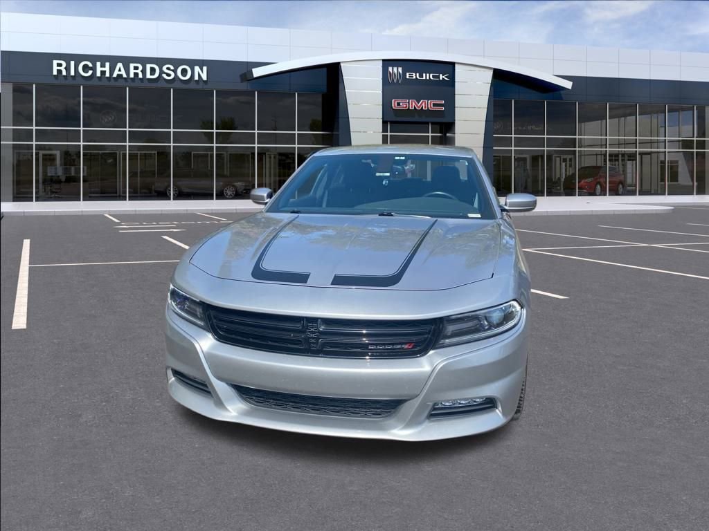 2015 Dodge Charger SXT photo 3