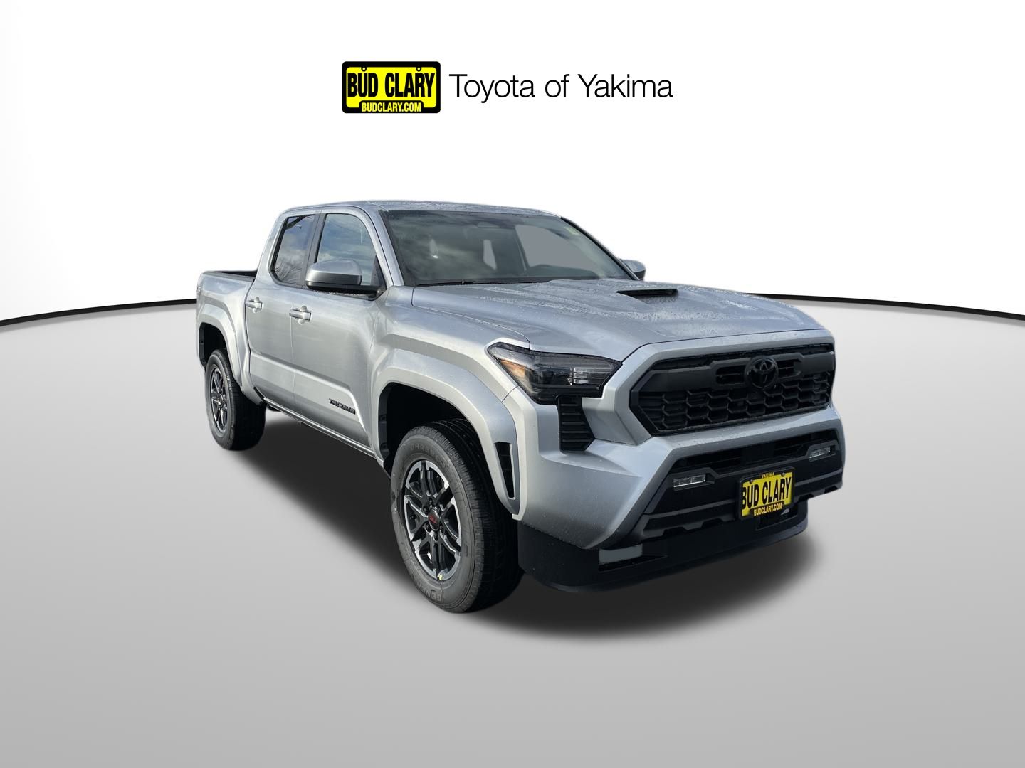 2026 Toyota Tacoma TRD Sport's photo
