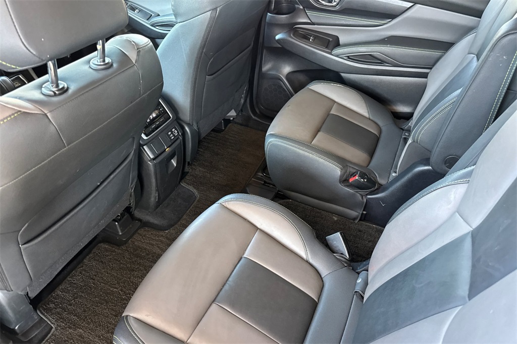 2024 Subaru Ascent Onyx Edition photo 3
