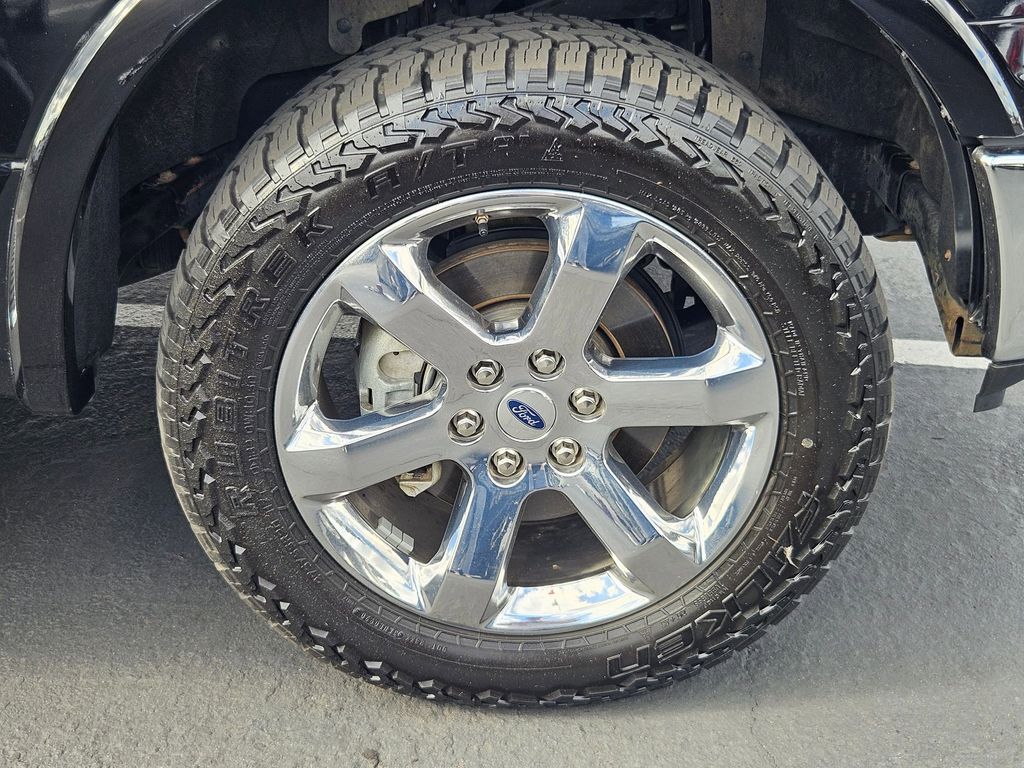 2018 Ford F-150 Lariat photo 34