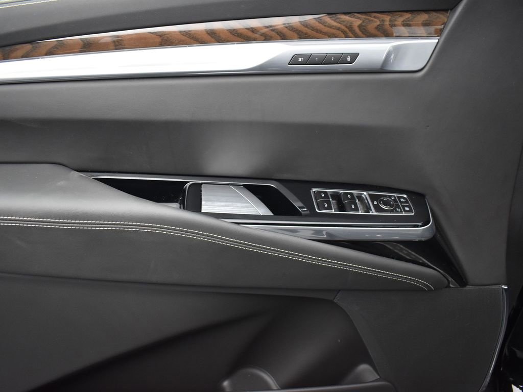 2025 Cadillac Escalade Sport Platinum photo 9