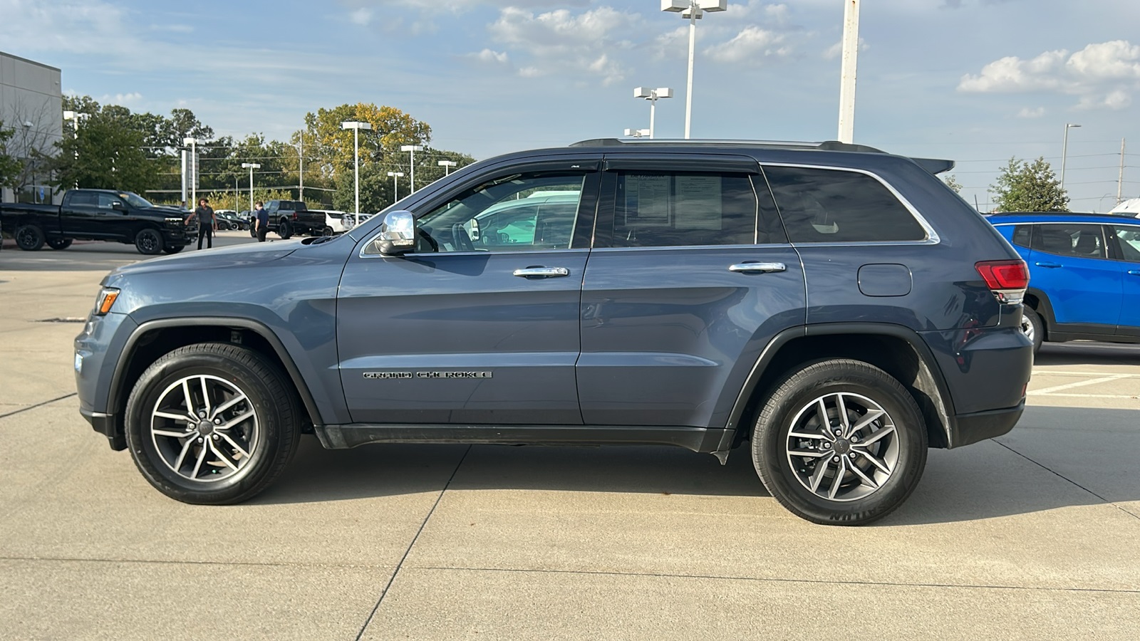 2021 Jeep Grand Cherokee Limited photo 3